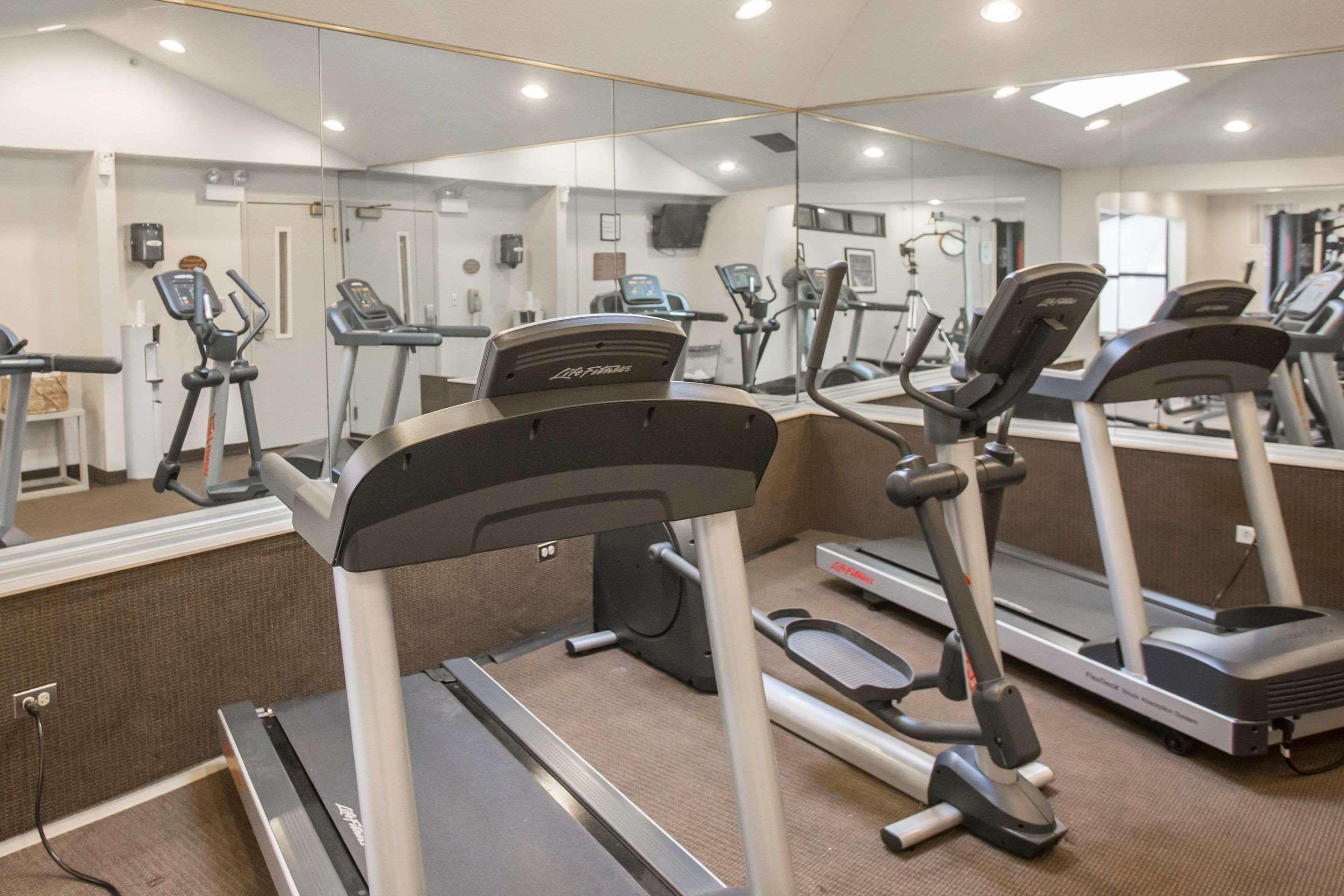 Sleep Inn Midway Airport Bedford Park Екстер'єр фото