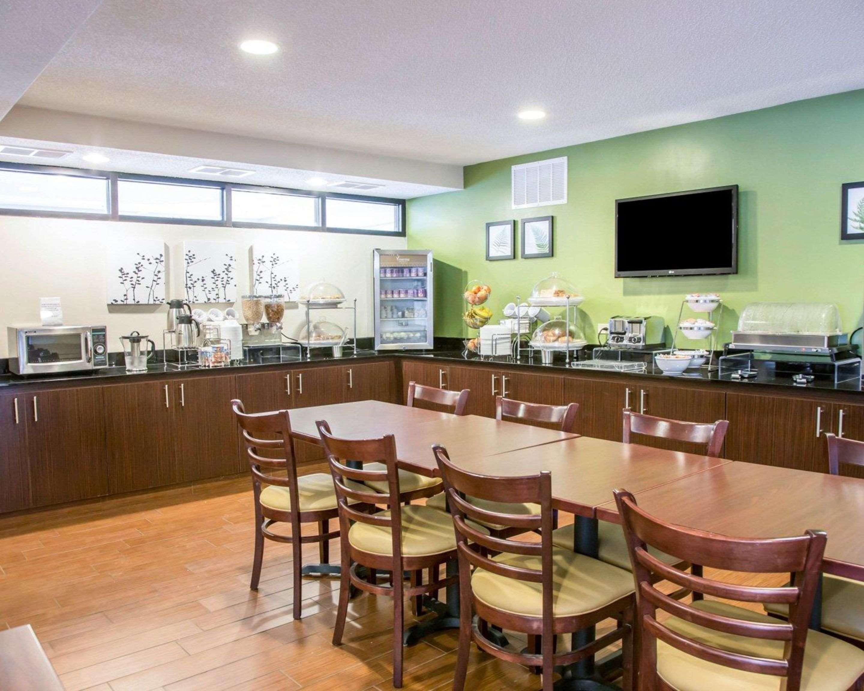 Sleep Inn Midway Airport Bedford Park Екстер'єр фото