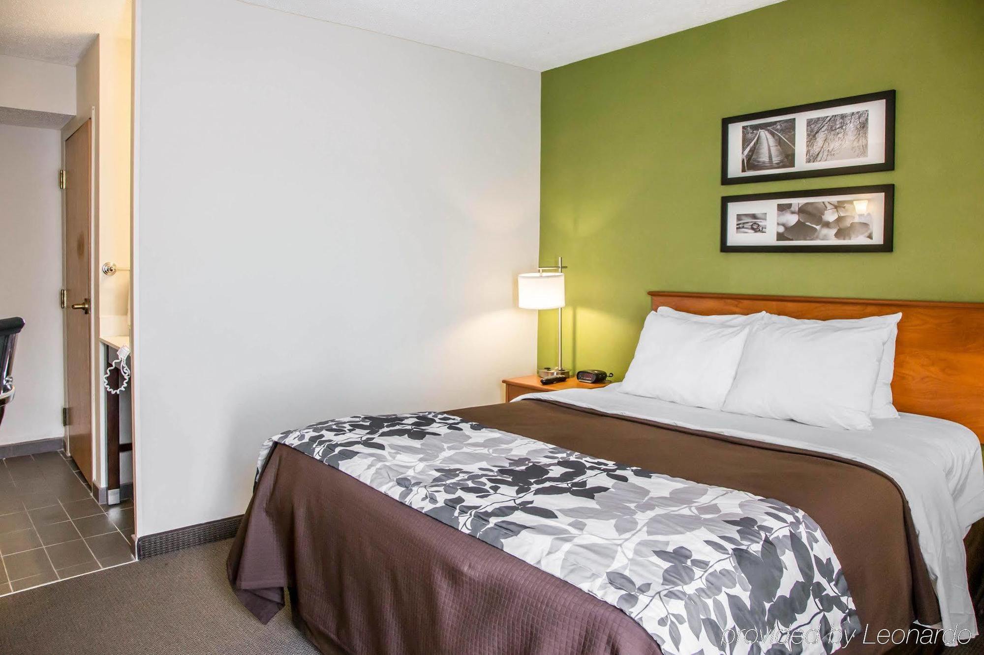 Sleep Inn Midway Airport Bedford Park Екстер'єр фото